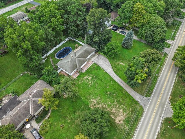 10205 W Grange AVENUE, Hales Corners, WI 53130