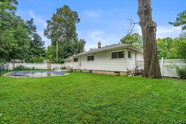 10205 W Grange AVENUE, Hales Corners, WI 53130