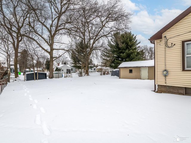 870 Bryant Avenue, Jackson, MI 49202