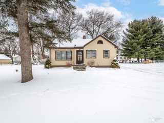 870 Bryant Avenue, Jackson, MI 49202