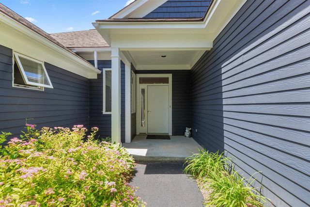 26 Fountain Way, Lebanon, NH 03784