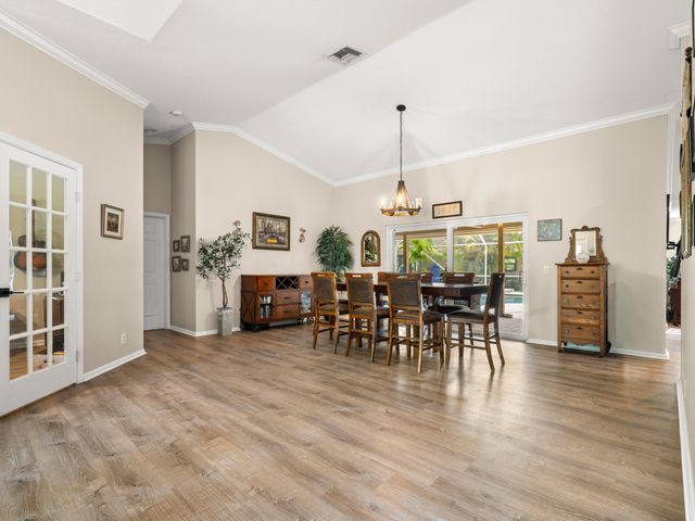 18392 N 50th St Street N, Loxahatchee, FL 33470