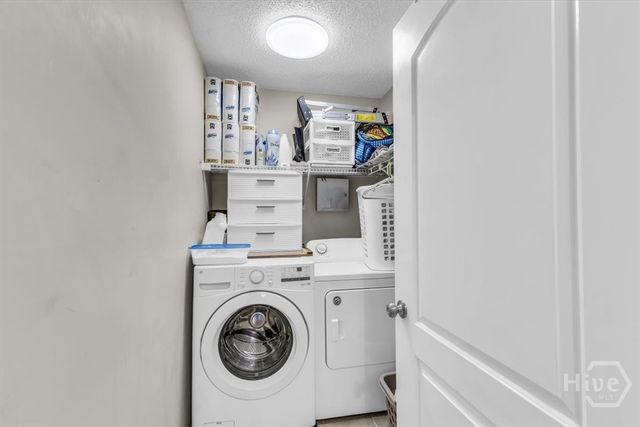 7317 LEGHORN Street, Savannah, GA 31406