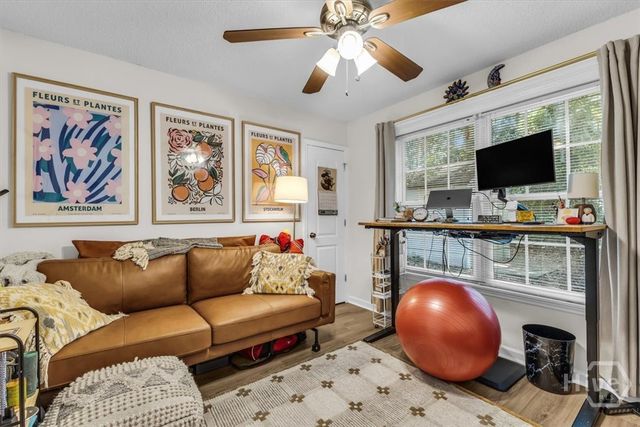 7317 LEGHORN Street, Savannah, GA 31406
