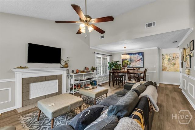 7317 LEGHORN Street, Savannah, GA 31406