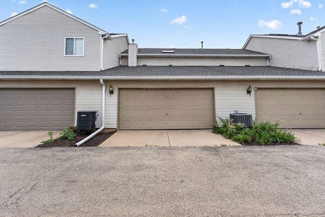 83 Strawflower Court, Romeoville, IL 60446
