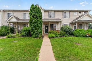 83 Strawflower Court, Romeoville, IL 60446
