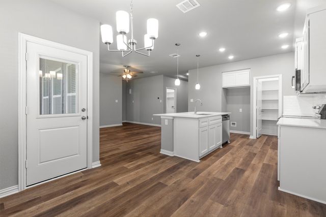 307 East Sanger Street, Celeste, TX 75423