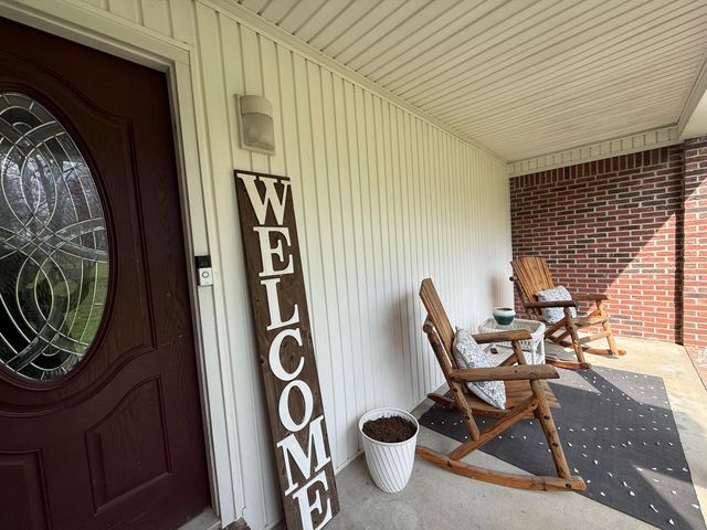 188 Princess Jennifer Drive, Calvert City, KY 42029