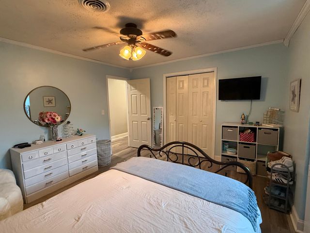188 Princess Jennifer Drive, Calvert City, KY 42029