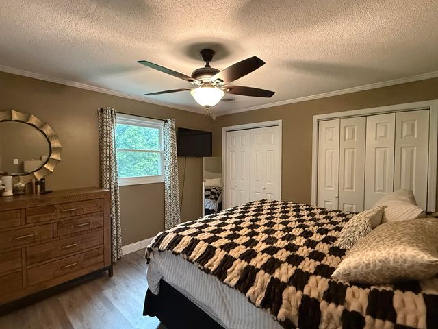 188 Princess Jennifer Drive, Calvert City, KY 42029