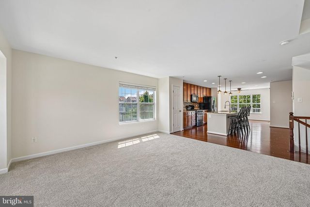 8518 STANSBURY LAKE DR, Baltimore, MD 21222