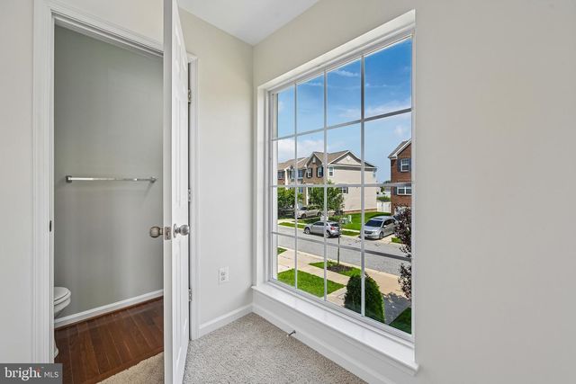 8518 STANSBURY LAKE DR, Baltimore, MD 21222
