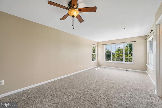 8518 STANSBURY LAKE DR, Baltimore, MD 21222