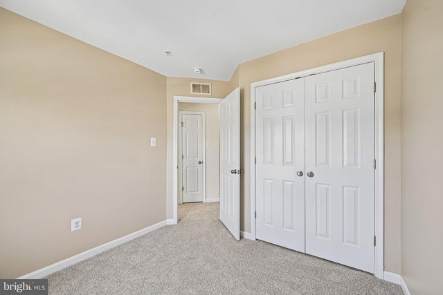 8518 STANSBURY LAKE DR, Baltimore, MD 21222