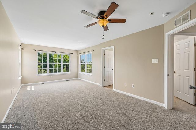 8518 STANSBURY LAKE DR, Baltimore, MD 21222