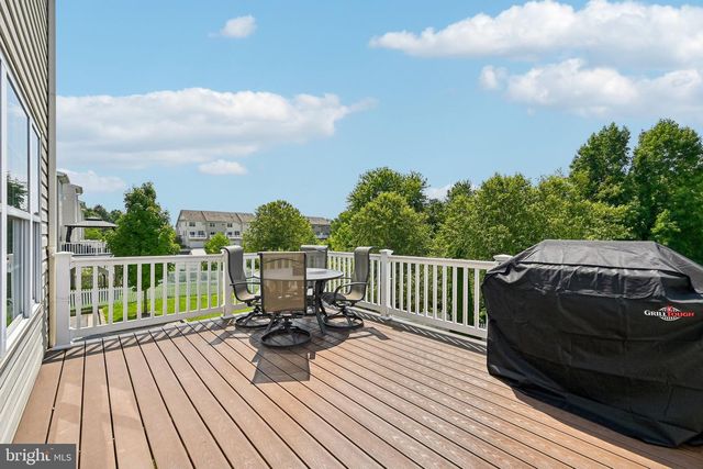 8518 STANSBURY LAKE DR, Baltimore, MD 21222