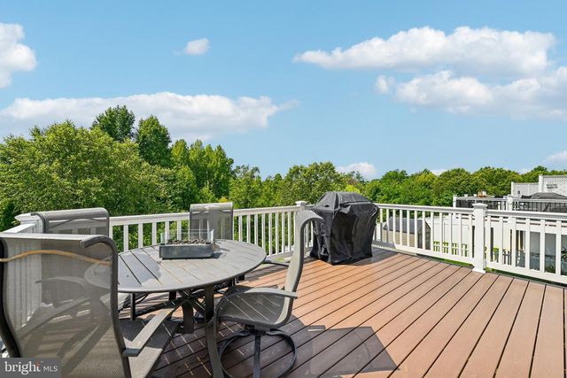8518 STANSBURY LAKE DR, Baltimore, MD 21222