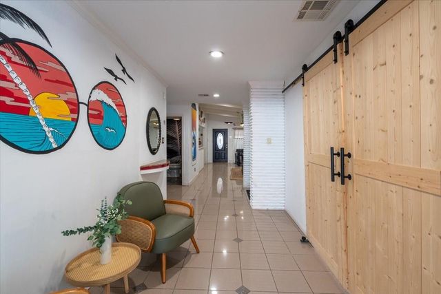 7916 Glenview Drive, Houston, TX 77061