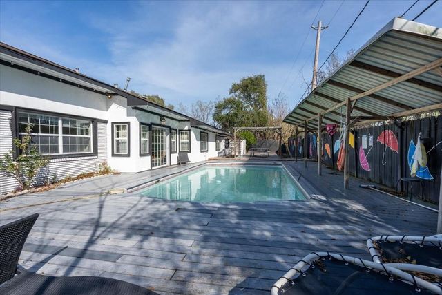 7916 Glenview Drive, Houston, TX 77061