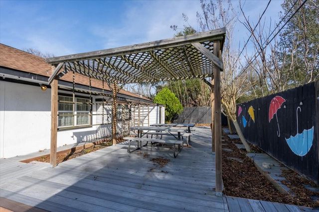 7916 Glenview Drive, Houston, TX 77061