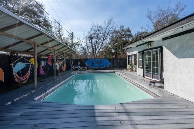 7916 Glenview Drive, Houston, TX 77061