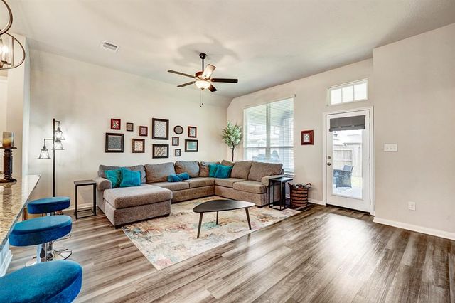 3208 Climbing Gardens Court, Conroe, TX 77301