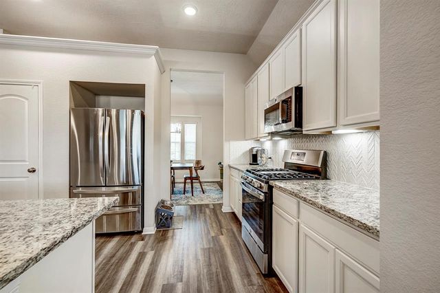 3208 Climbing Gardens Court, Conroe, TX 77301