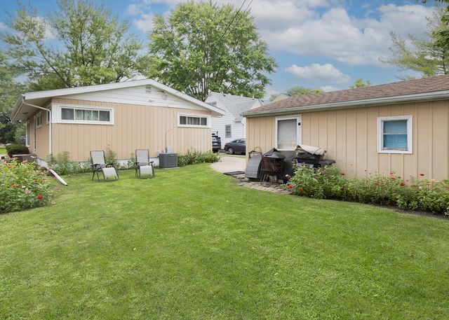 2127 36th Street, Rock Island, IL 61201