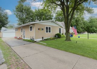 2127 36th Street, Rock Island, IL 61201