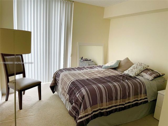 3300 NE 192nd St LP11, Aventura, FL 33180