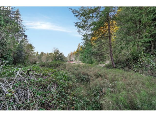 0 Ocean Blvd, Coos Bay, OR 97420
