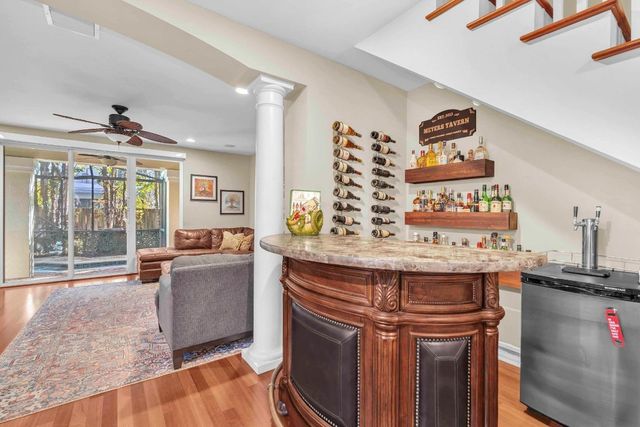 806 NE 16th Avenue, Fort Lauderdale, FL 33304