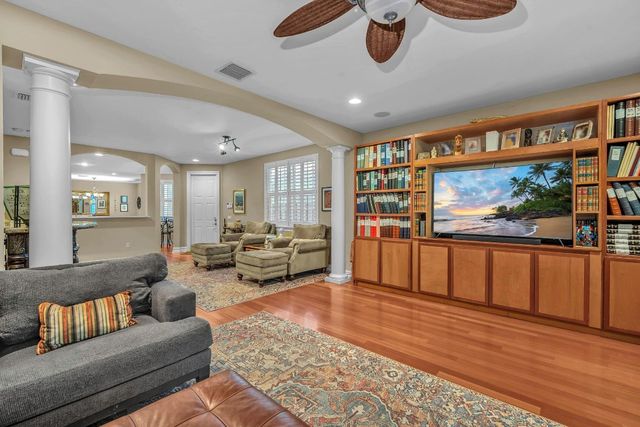 806 NE 16th Avenue, Fort Lauderdale, FL 33304