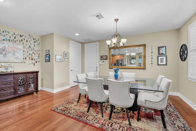 806 NE 16th Avenue, Fort Lauderdale, FL 33304