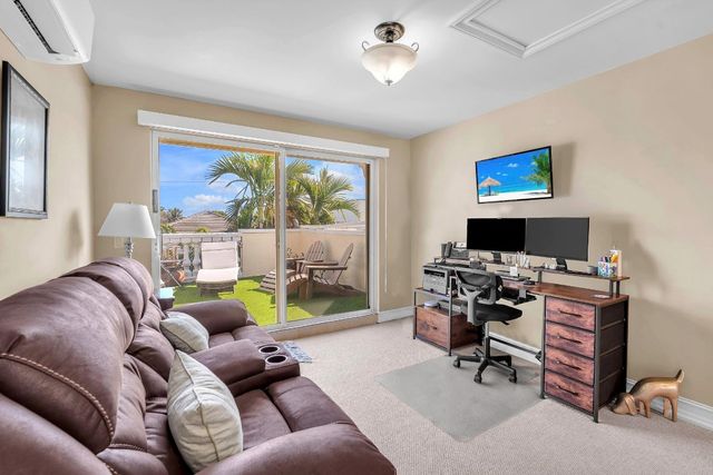 806 NE 16th Avenue, Fort Lauderdale, FL 33304