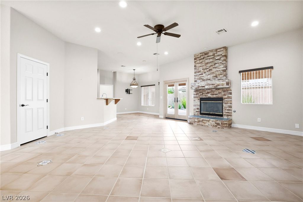 824 Sandsprings Street, Henderson, NV 89011 — photo 5
