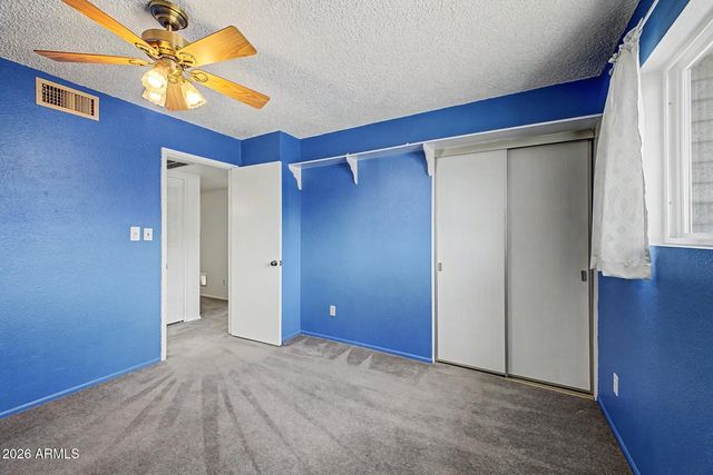 4414 W VOGEL Avenue, Glendale, AZ 85302