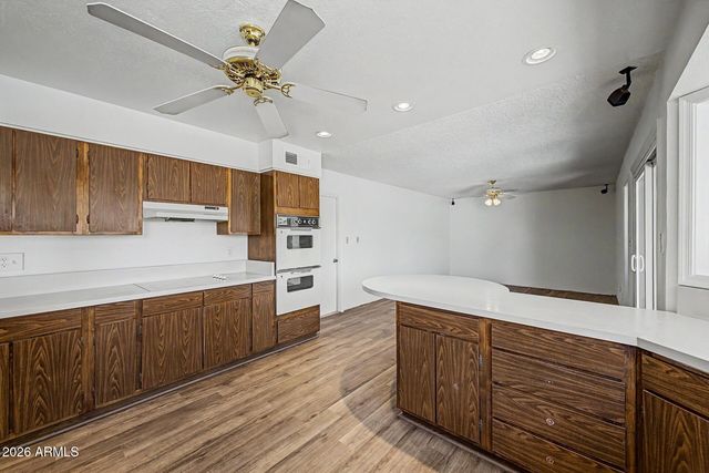 4414 W VOGEL Avenue, Glendale, AZ 85302