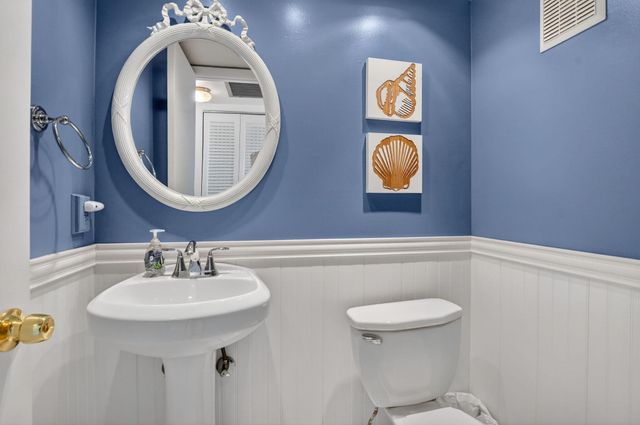 492 W Tilford W, Deerfield Beach, FL 33442