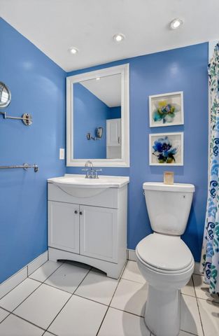 492 W Tilford W, Deerfield Beach, FL 33442