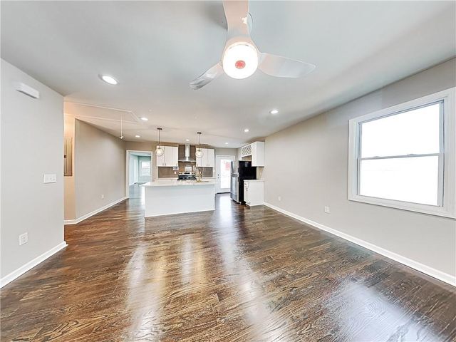 492 Elbridge Drive NW, Atlanta, GA 30318