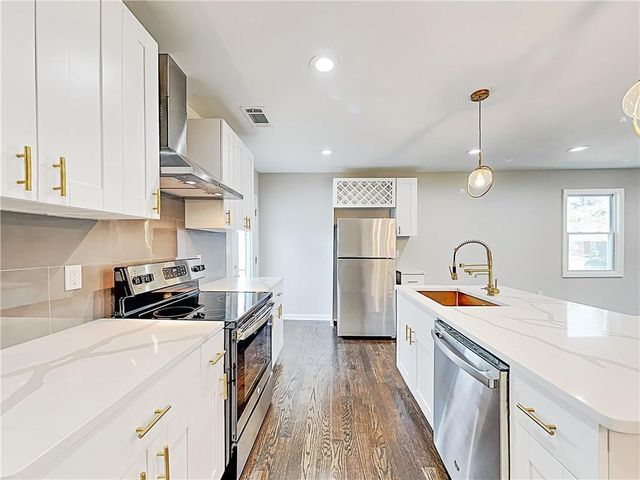 492 Elbridge Drive NW, Atlanta, GA 30318
