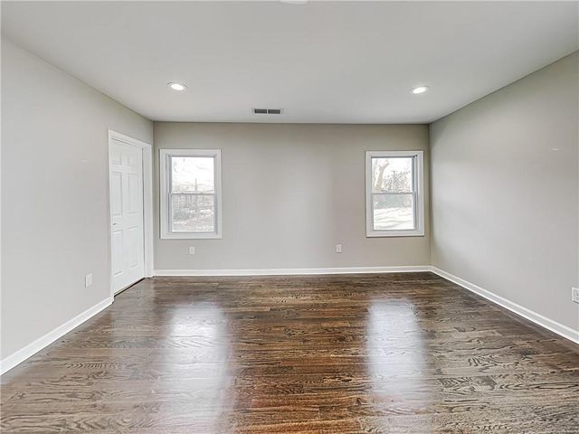 492 Elbridge Drive NW, Atlanta, GA 30318