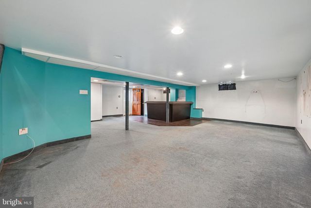 817 LEXINGTON AVE, Turnersville, NJ 08012