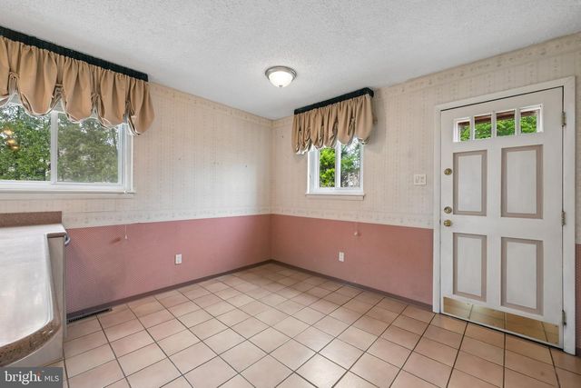 817 LEXINGTON AVE, Turnersville, NJ 08012
