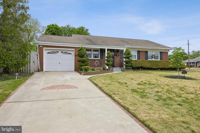817 LEXINGTON AVE, Turnersville, NJ 08012