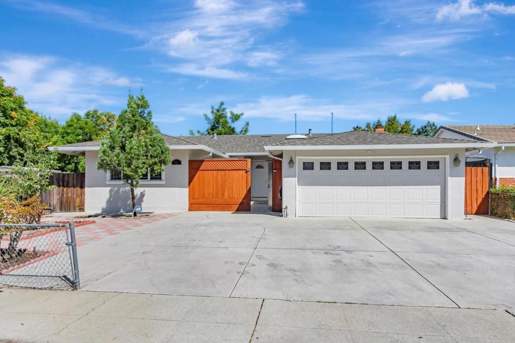 Image 1 of property listing at 2895 Burdick Way, San Jose, CA 95148