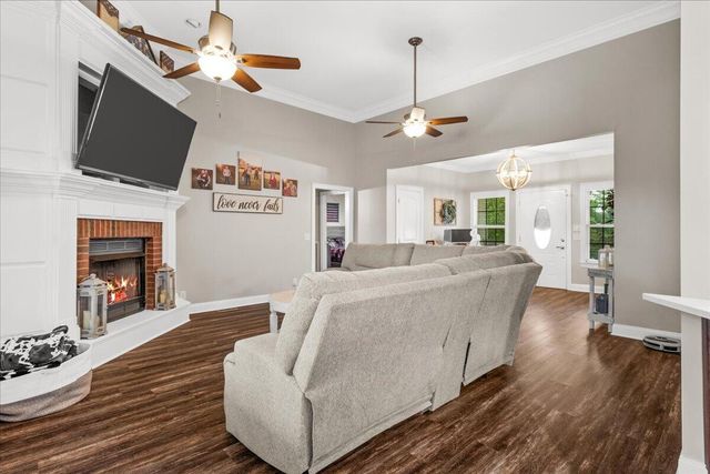1020 S Ridge Drive, Dalton, GA 30721