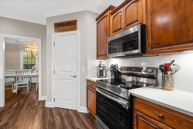 1020 S Ridge Drive, Dalton, GA 30721